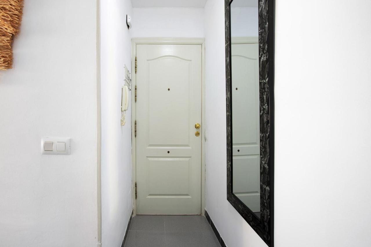 Bulto Carihuela B Apartment Torremolinos Exterior photo