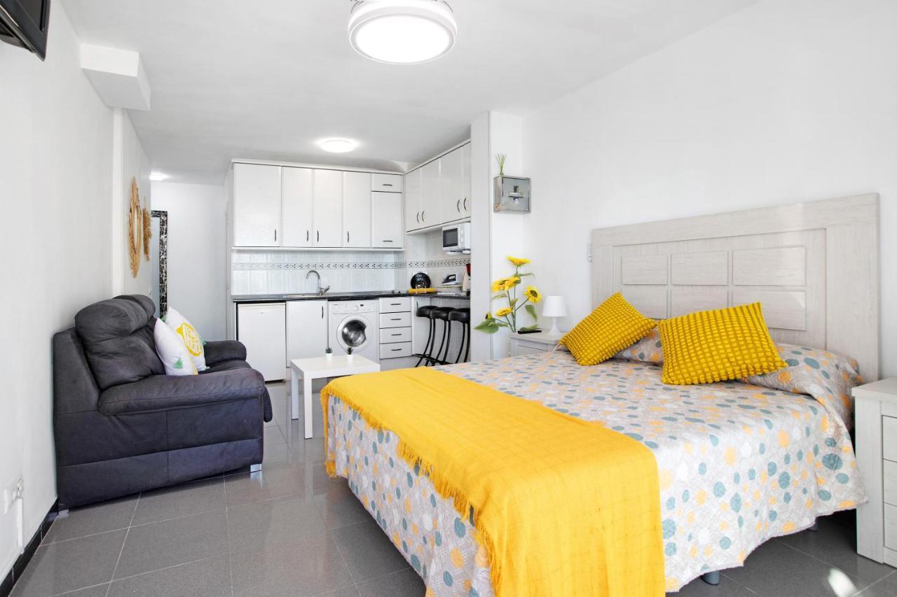 Bulto Carihuela B Apartment Torremolinos Exterior photo