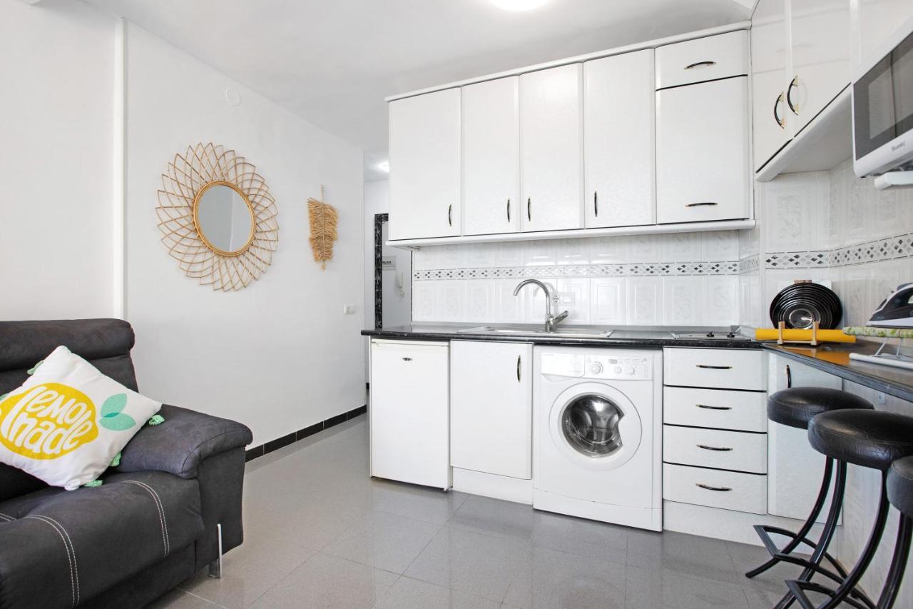 Bulto Carihuela B Apartment Torremolinos Exterior photo